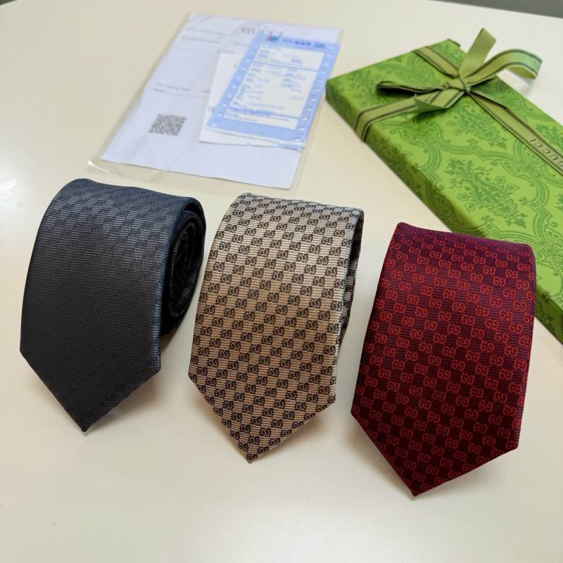 Gucci Tie hm58